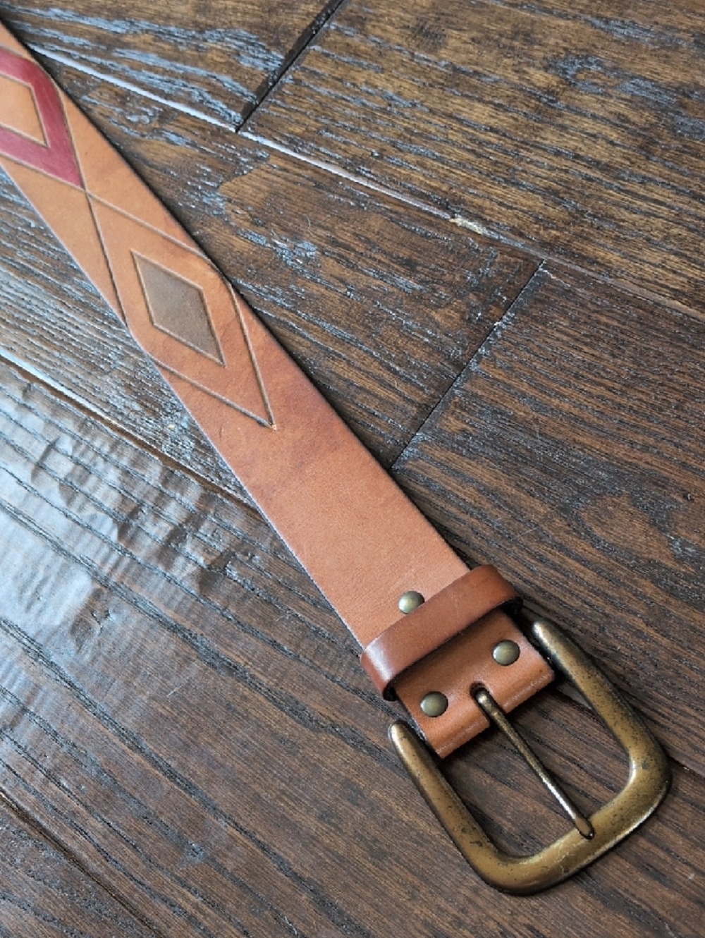 GAP I Vintage Cognac Brown Leather Belt with Red, Green & Black Diamond Belt, M - Picture 4 of 16